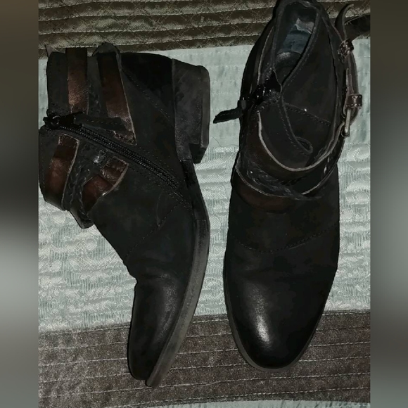 Miz Mooz Dublin suede ankle boot - Picture 5 of 14